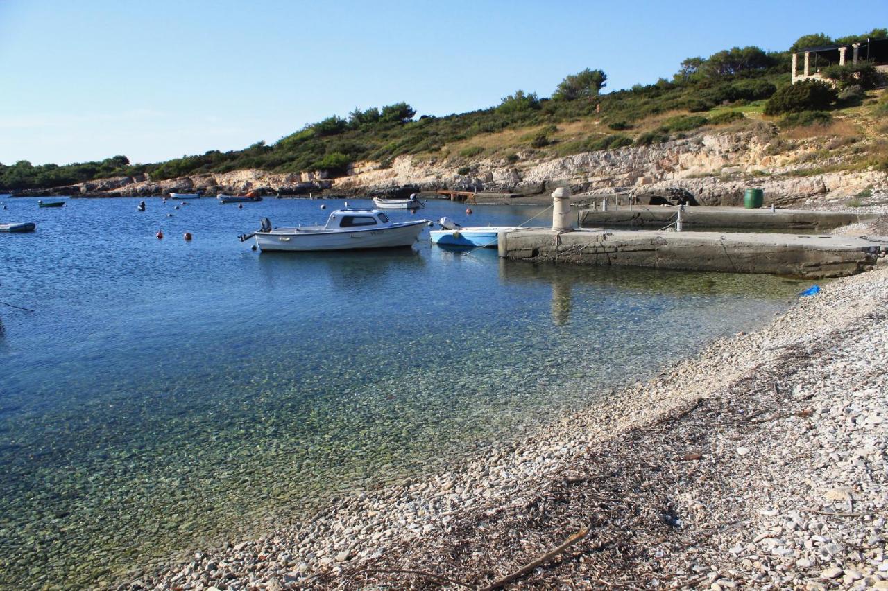 Apartments By The Sea Rukavac, Vis - 2478 Rukavac  Exteriör bild