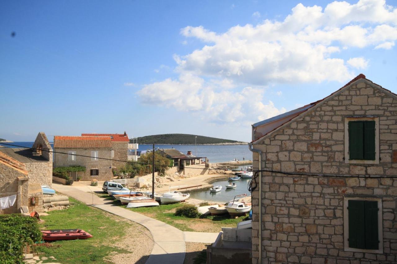 Apartments By The Sea Rukavac, Vis - 2478 Rukavac  Exteriör bild